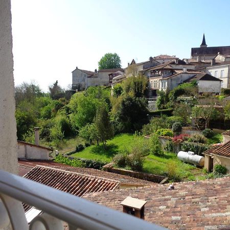 Maison Saint Jacques Aubeterre-sur-Dronne Exterior photo